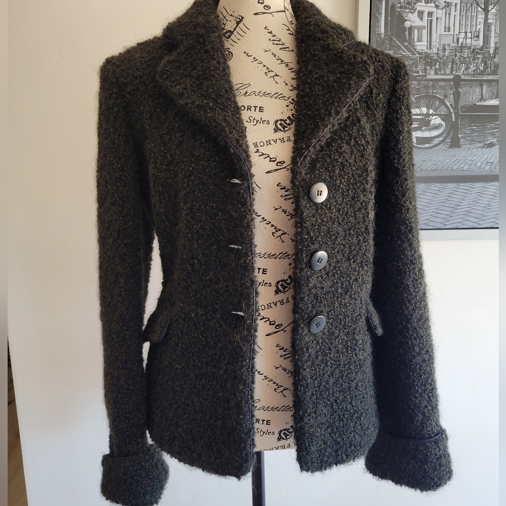 ARMANI Collezion Lined Wool Jacket. Size 8